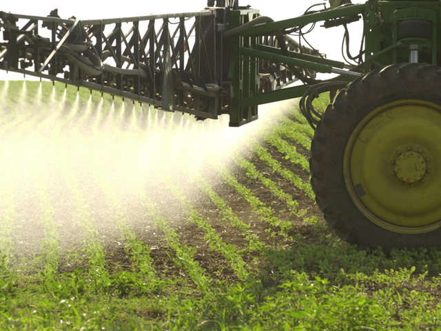 EPA is proposing new safe handling of pesticide rules for farm workers. (DTN/The Progressive Farmer file photo by Jim Patrico)